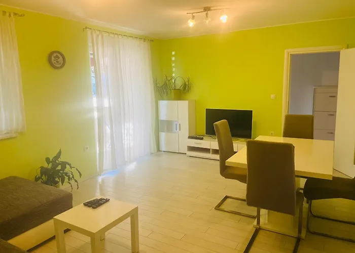 Apartment Marta Pula