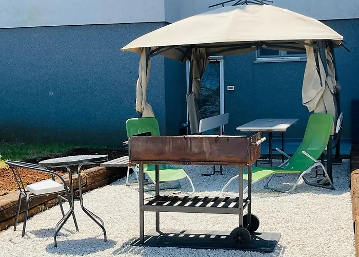 Marta Apartamento Pula